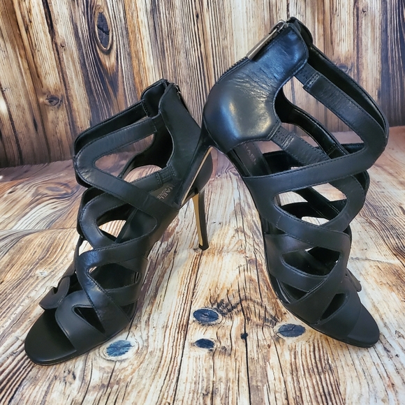 NEW MICHAEL KORS ANNALEE STRAPPY LEATHER SANDAL - Picture 10 of 10
